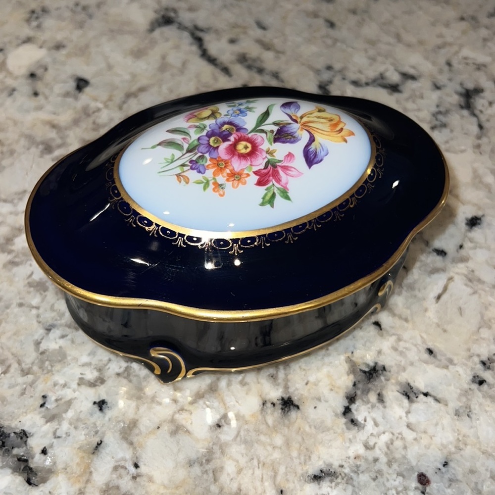 Echt Kobalt made in Germany navy blue gold white floral design keepsake china​